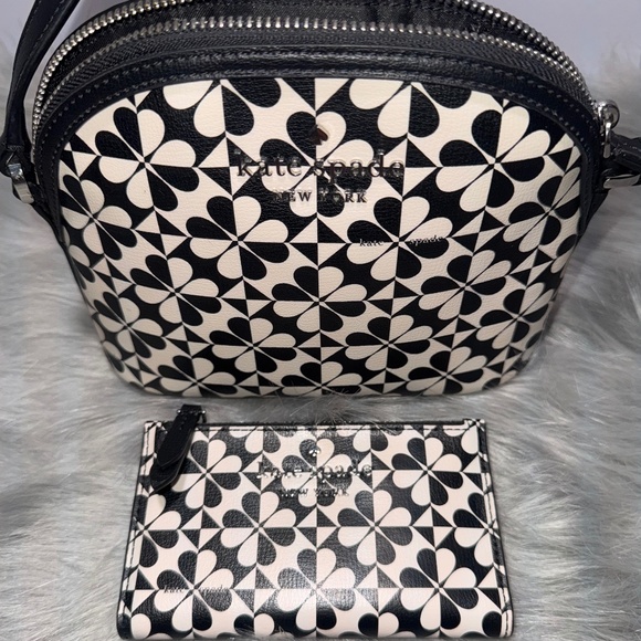 Kate Spade Crossbody/Shoulder Bag with Wallet~NWOT - Picture 1 of 8